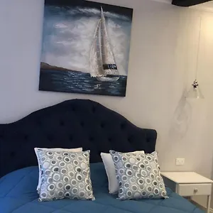 a-ca-da-alba-rooms.hotelitalianriviera.com/