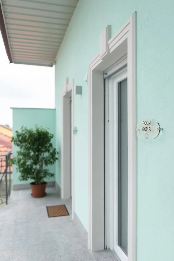 Gruppo Luxe Domus Vigevano 2*,